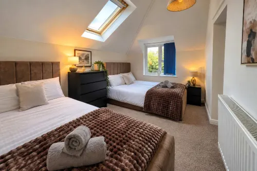 Beautiful 3 Bed Cottage - Hot Tub & Free Parking - อ่างจากุชชี่