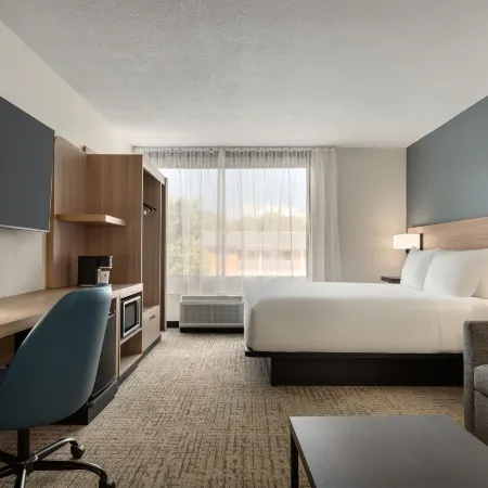 La Quinta Inn & Suites by Wyndham Williamsburg Historic Area