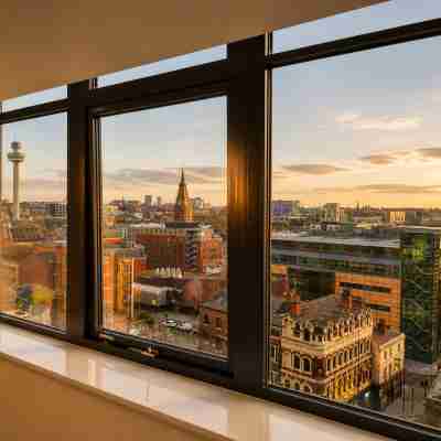 Sidemersey Livings - 2 Bedroom Central Skyline Apartment with Views Others