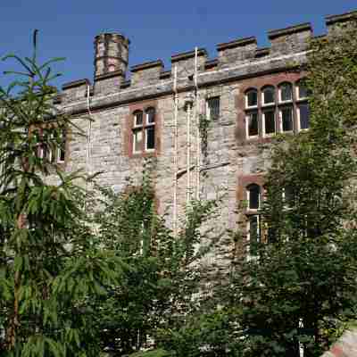 Cbh Ruthin Castle Hotel and Spa Hotel Exterior