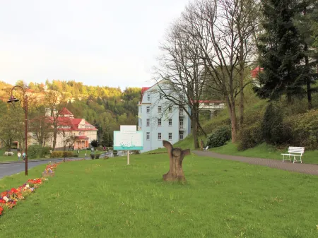 Lanovka Отели в г. Karlovy Vary District