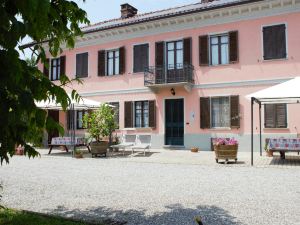 Casa Dei Ciliegi I - Old Farmhouse in the Basso Monferrato