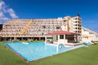 Apartments Palm Garden - Uima-altaat