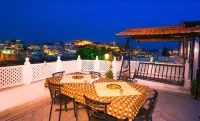 Thamla Haveli - Heritage Lake View Hotel