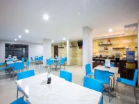 Mataram Hotel فنادق في Pejanggik