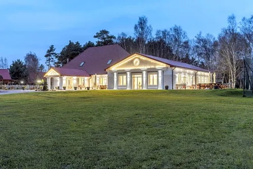Bursztyn Medical Spa & Wellness Hôtels à : Malechowo