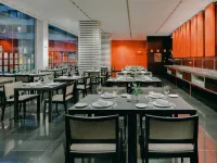 Hesperia Bilbao Hotels near Kafe Antzokia