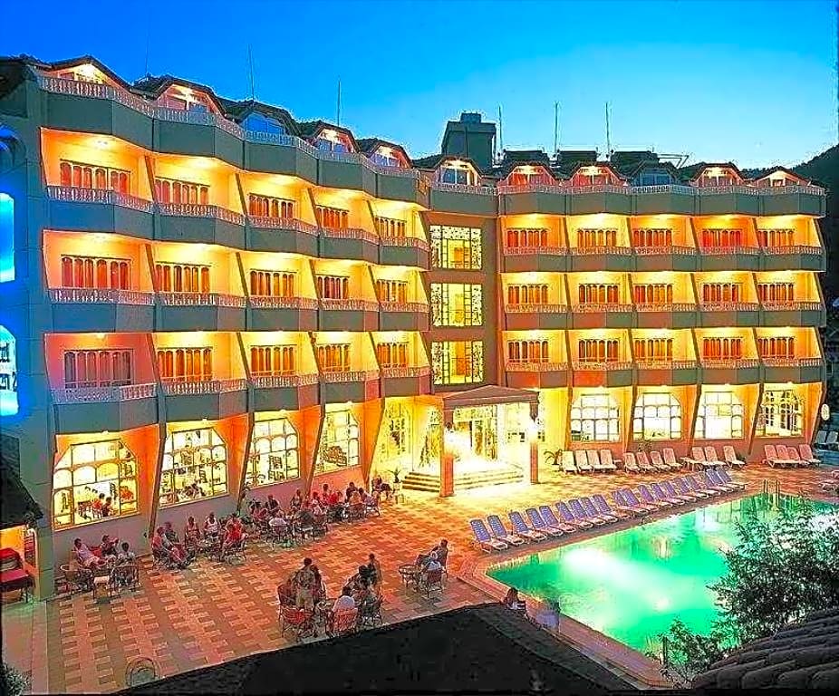 Selen Hotel Icmeler