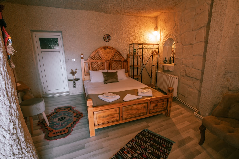 Mia Cappadocia Cave Hotel