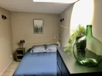 Péniche MaPensée Các khách sạn ở Rozerieulles