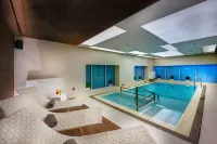 Hotel 72 Sharjah Waterfront - 5-Star