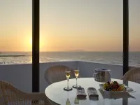 Nana Royal - Ocean View
