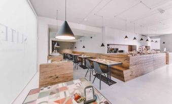 Suite 10 Home Design & Spa
