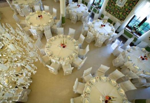 2. 돔 반키에토비 ..