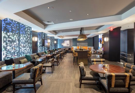 힐튼 객실 내부