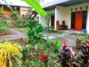 Angin Mamiri Rinjani Cottages And Resto