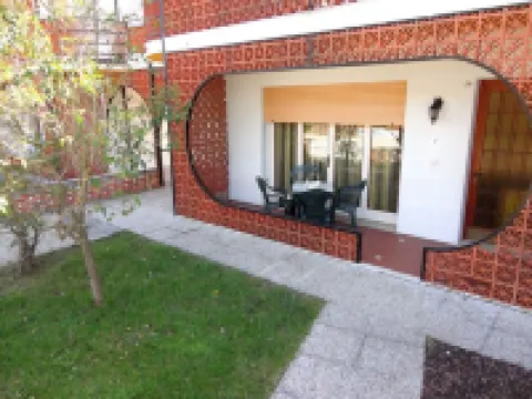 Peaceful House with Pool and Terrace