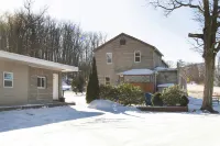 OYO Hotel Wilkes-Barre East Hotels in Plains Township