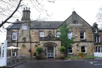 Holmfield Arms Hotels near Wakefield Westgate