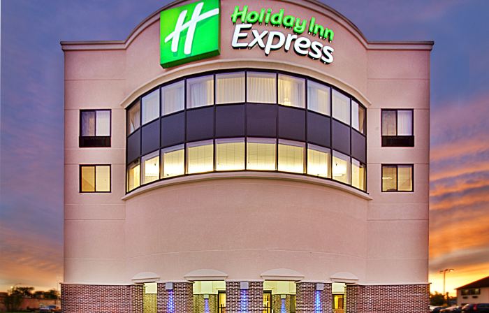 Holiday Inn Express WATERLOO-CEDAR FALLS by IHG