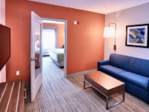 Holiday Inn Express & Suites DIEPPE AIRPORT by IHG Hoteles en Dieppe