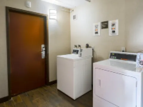 レッド ルーフ  イン プラス + ボストン - ウォーバーン / バーリントン ウォバーンのホテル