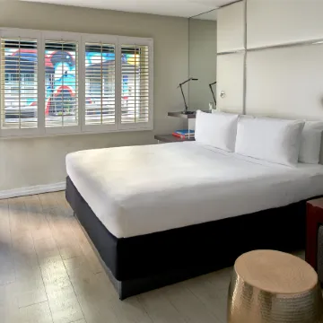 Hotel Ziggy Los Angeles Отели рядом с достопримечательностью «Улица Сансет-стрип»