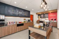 Hampton Inn by Hilton Bellingham Airport - breakfast