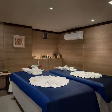 Ramada by Wyndham Mussoorie Mall Road