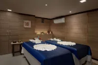 Ramada by Wyndham Mussoorie Mall Road - Spa