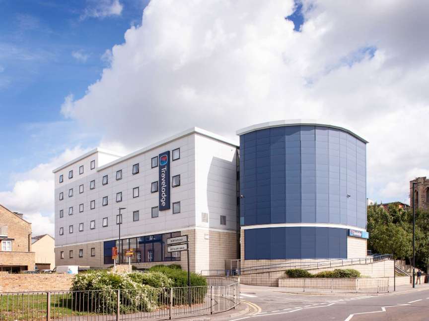 Travelodge London Kew Bridge Hotel โรงแรมในฮอนสโลว์