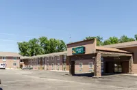 Quality Inn Chicopee-Springfield Hotels in Wilbraham