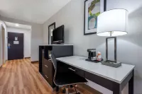 Quality Inn Hotels in Moon Township