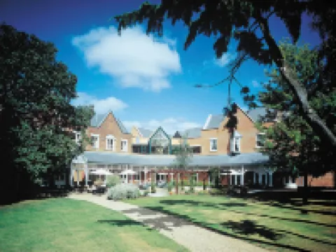 Coulsdon Manor Hotel and Golf Club Hotels in Croydon