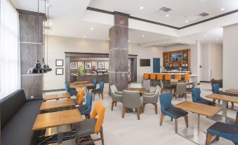 Hampton Inn & Suites LAX El Segundo