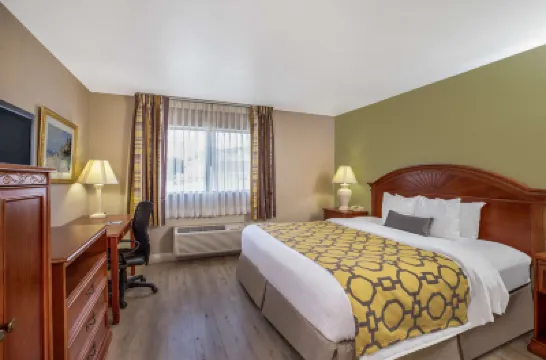 Baymont by Wyndham Tehachapi Hotels in Kern County