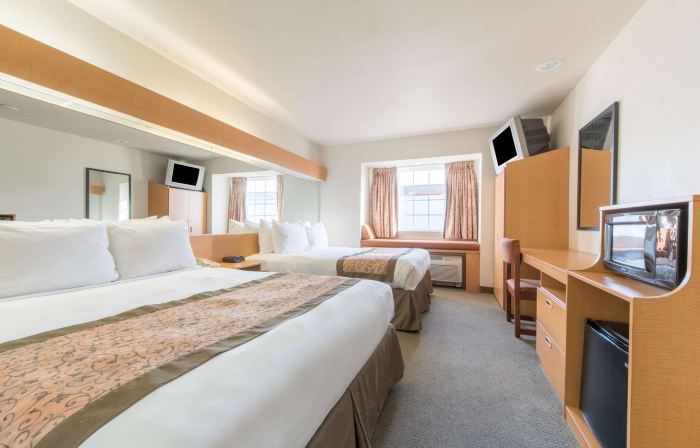 Microtel Inn & Suites by Wyndham Altus