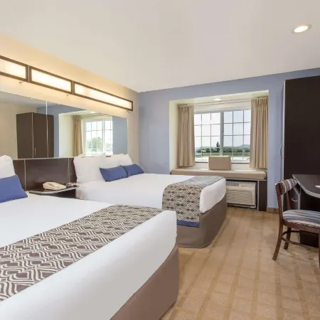 Microtel Inn & Suites by Wyndham Klamath Falls