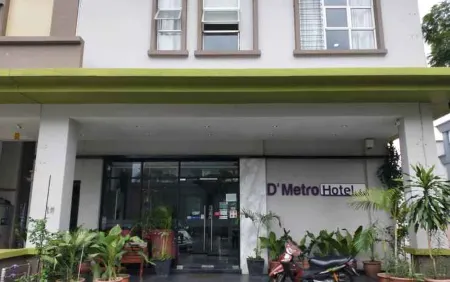 D'Metro Hotel