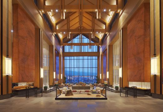 Crowne Plaza NANCHANG WANLI by IHGHotel Overview