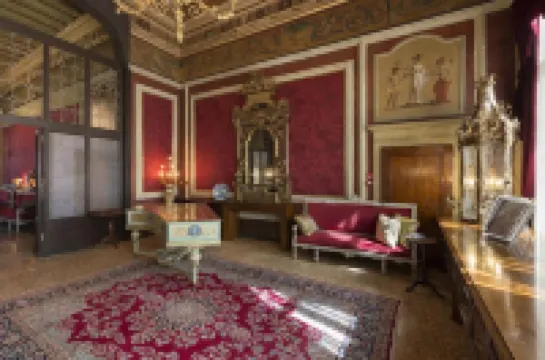 パラッツォ ヴェーナルト ラグジュアリー ホテル