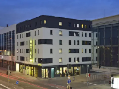 B&B HOTEL Ludwigshafen Hotel di Ludwigshafen