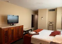 波薩里卡維多利亞飯店 - 布拉哈瑪