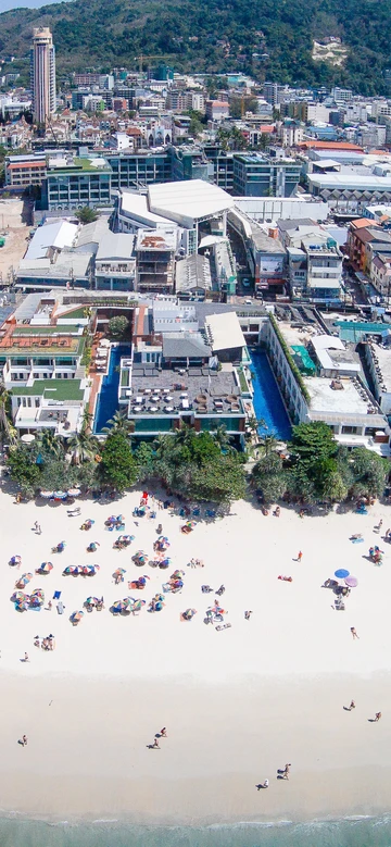 รูปภาพของลาฟลอร่ารีสอร์ท ป่าตอง