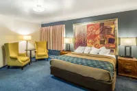 Econo Lodge Hotels in Lanark