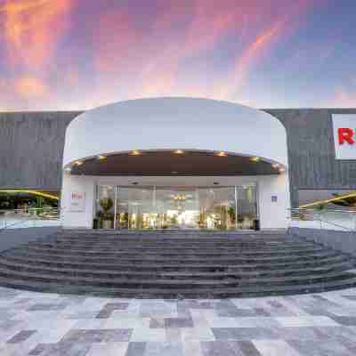 Hotel Riu Paraiso Lanzarote - All Inclusive Hotel Exterior
