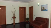 Koa Hotel Tirane - Pet Friendly