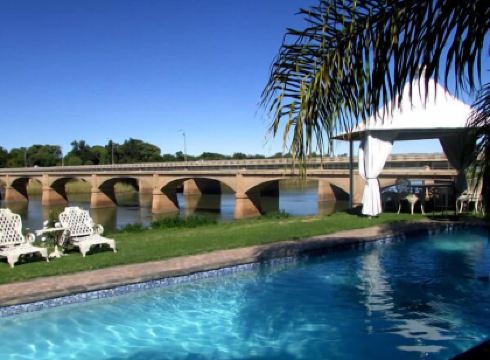 Belurana River Manor