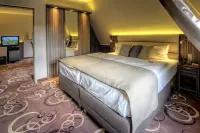 NordWest-Hotel Bad Zwischenahn Отели в г. Вифельштеде