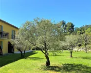 Les Sables d'Ocre & Spa Hotels in Gargas